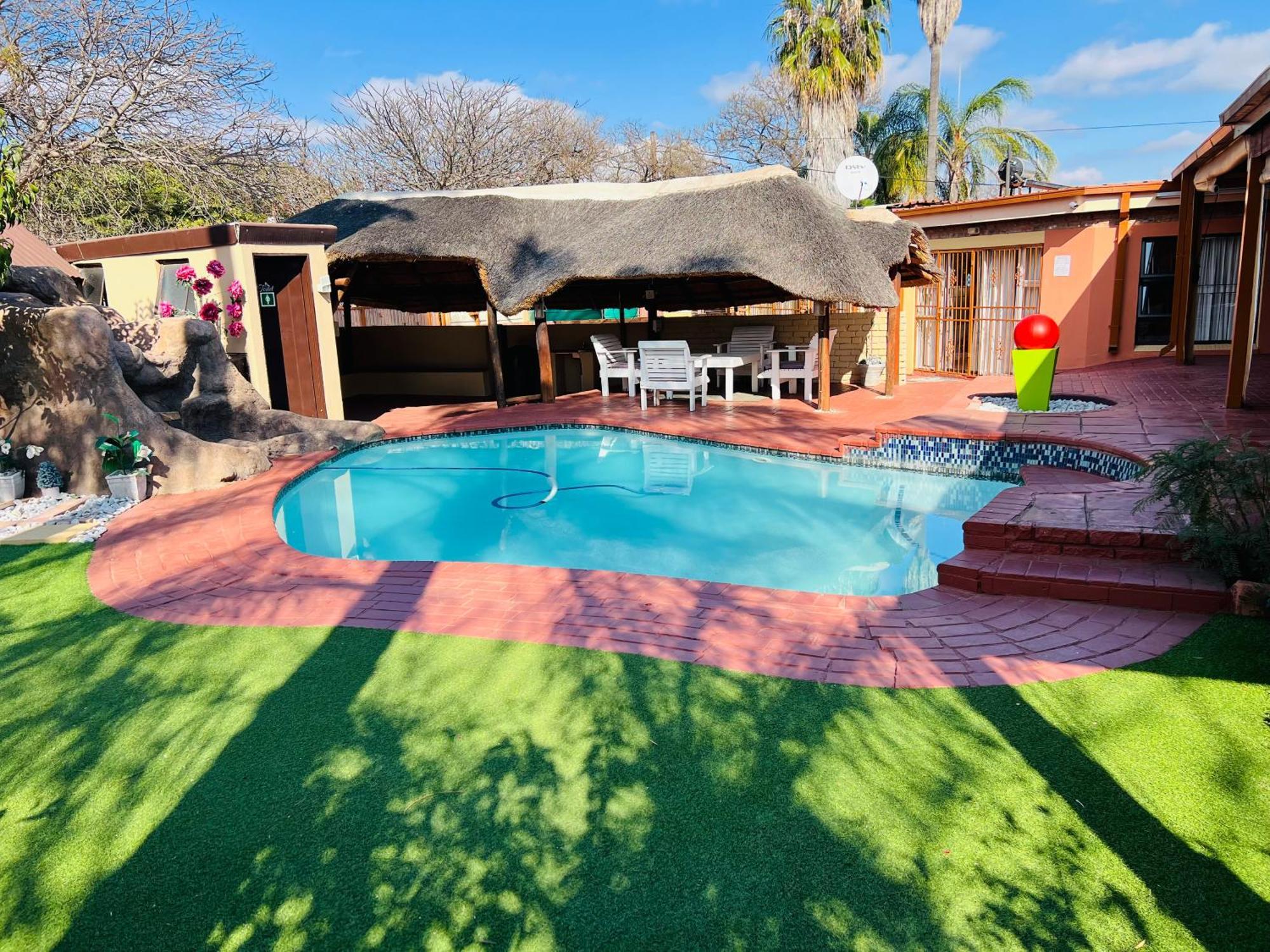 Ethen Guesthouse Polokwane Extérieur photo