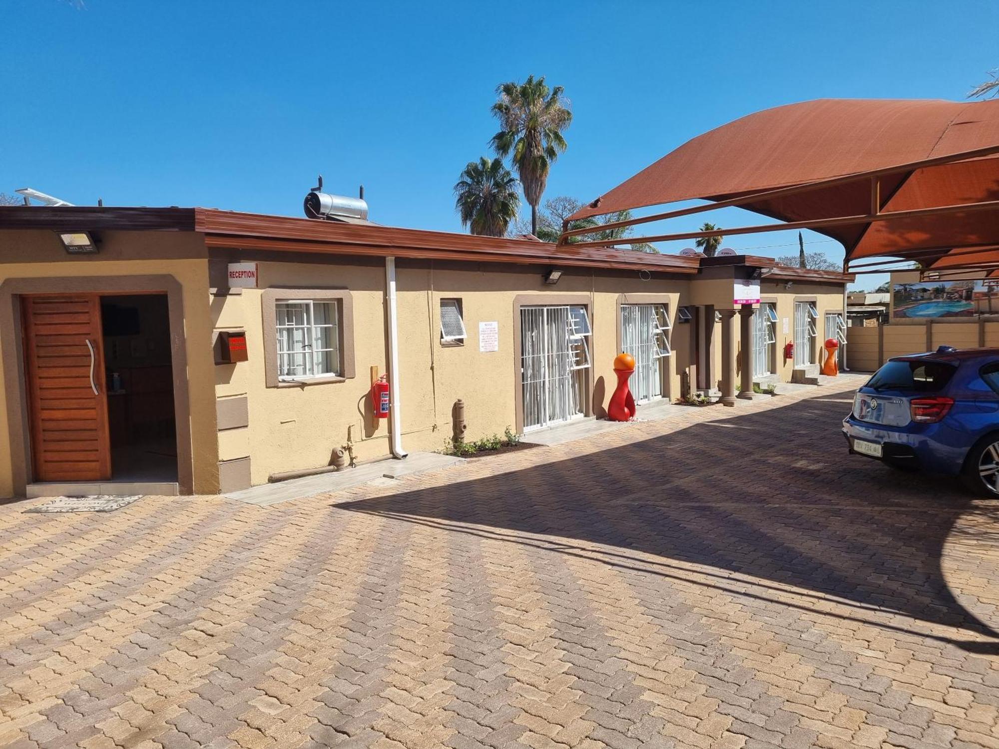Ethen Guesthouse Polokwane Extérieur photo