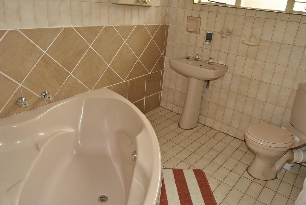 Ethen Guesthouse Polokwane Chambre photo